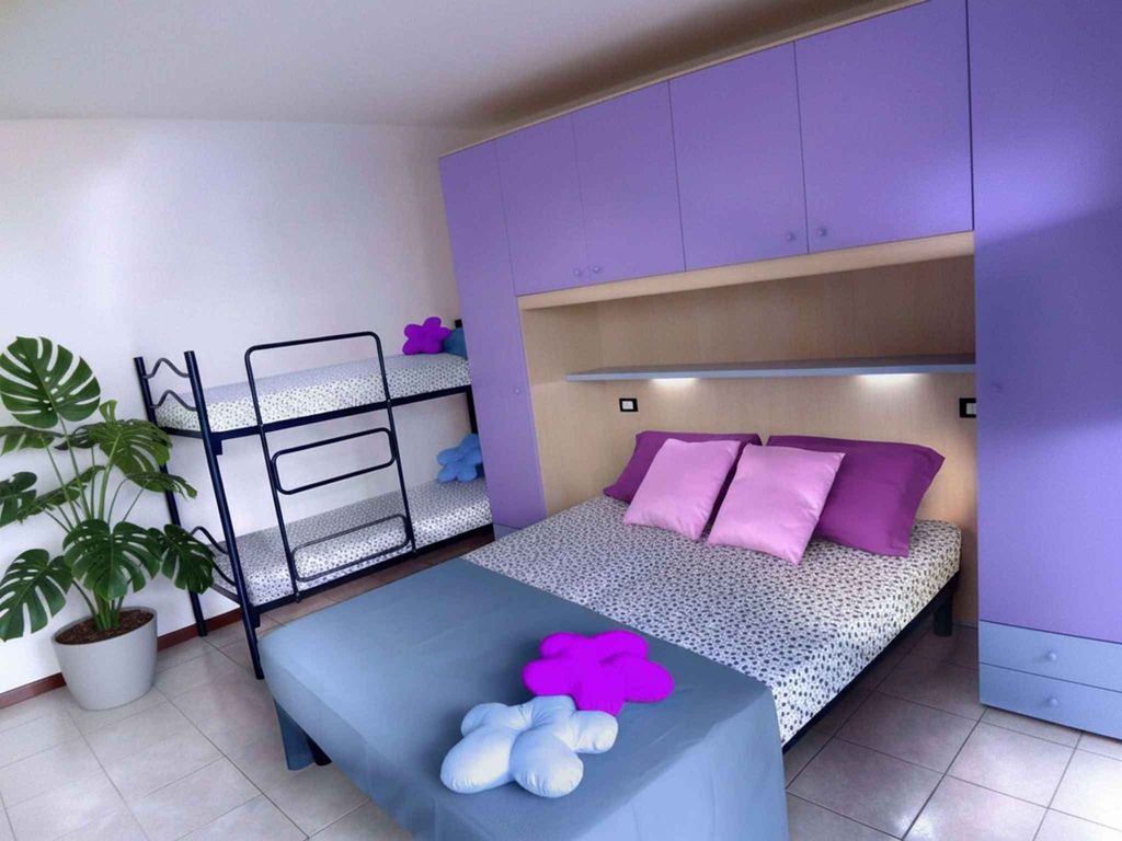 Ferienwohnung mit Klimaanlage, Balkon und Pool
