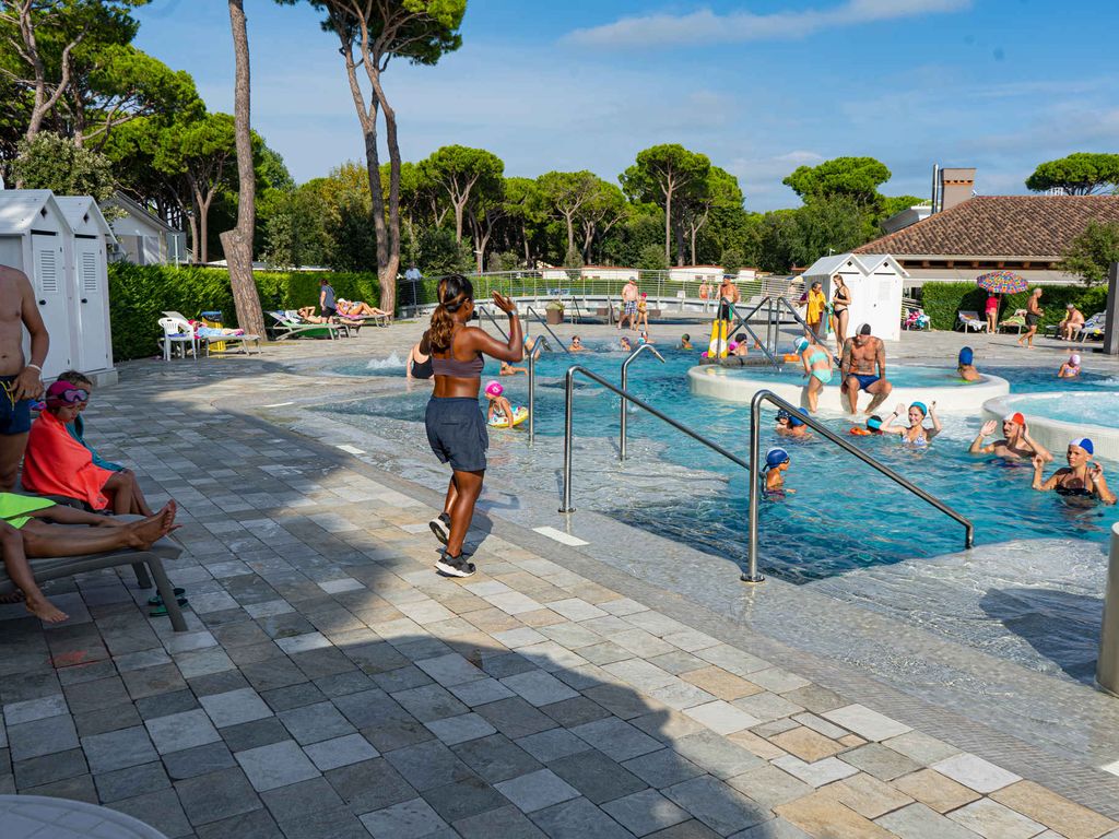 Mobilehome mit Pool für 6 Personen
