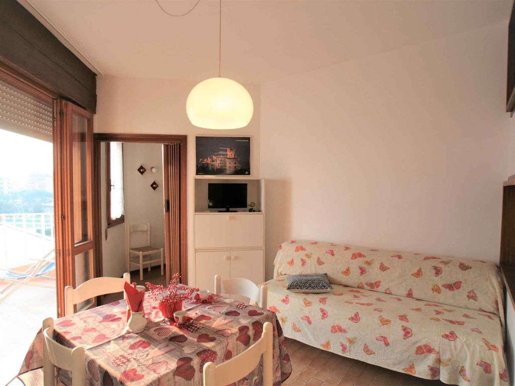 Ferienwohnung mit Balkon und Klimaanlage