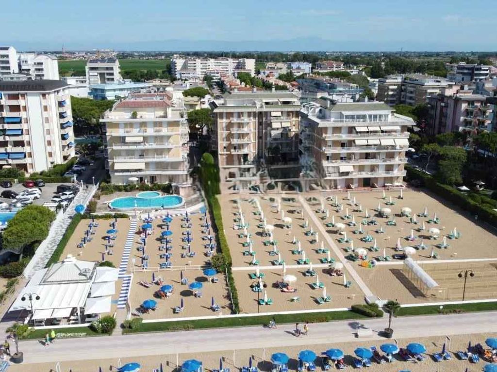 Studio mit Klimaanlage und Balkon mit seitlichem Meerblick