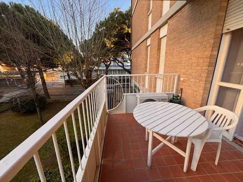 Ferienwohnung mit Klimaanlage und Balkon