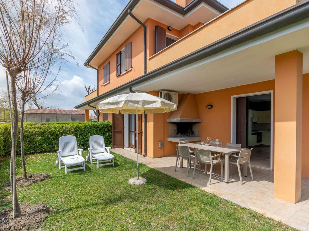 Villa mit Klimaanlage und Garten