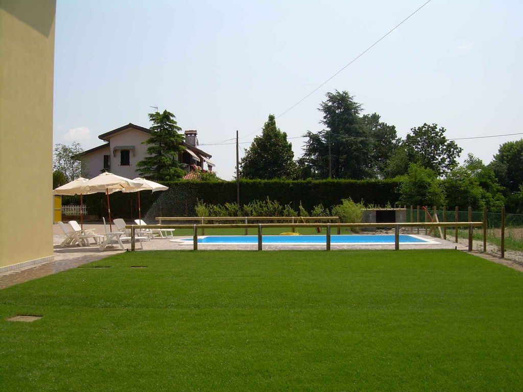Studio mit Klimaanlage und Pool
