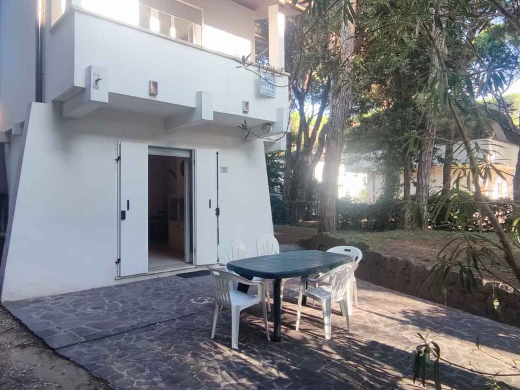 Ferienhaus mit Pool für 6 Personen