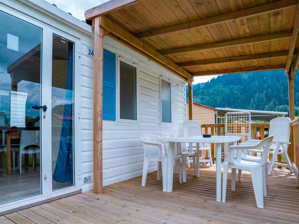 Mobilehome mit Klimaanlage, Terrasse und Pool