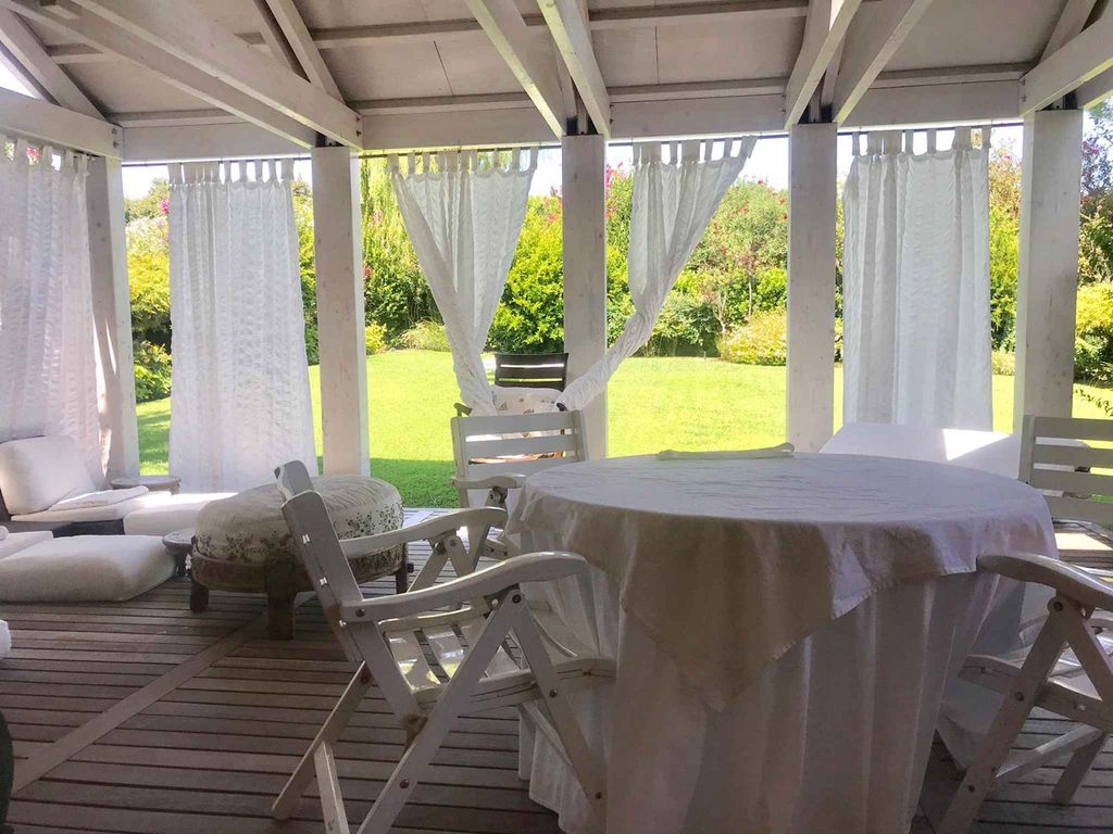 Ferienhaus mit Garten