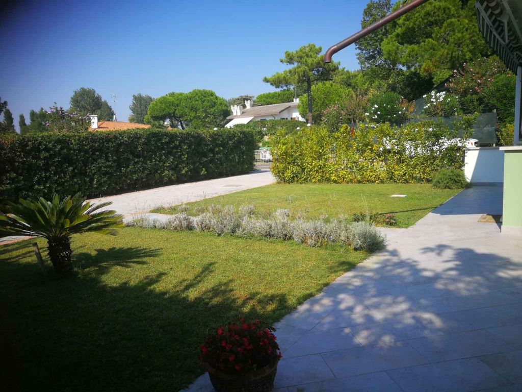Ferienhaus mit grossen geschlossenen Garten
