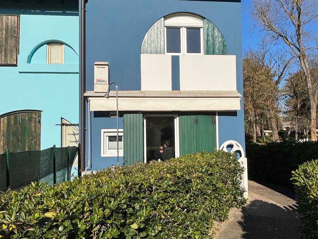 Ferienhaus mit Klimaanlage und Garten