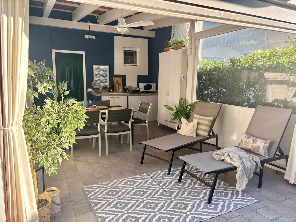 Ferienhaus mit Klimaanlage und Garten