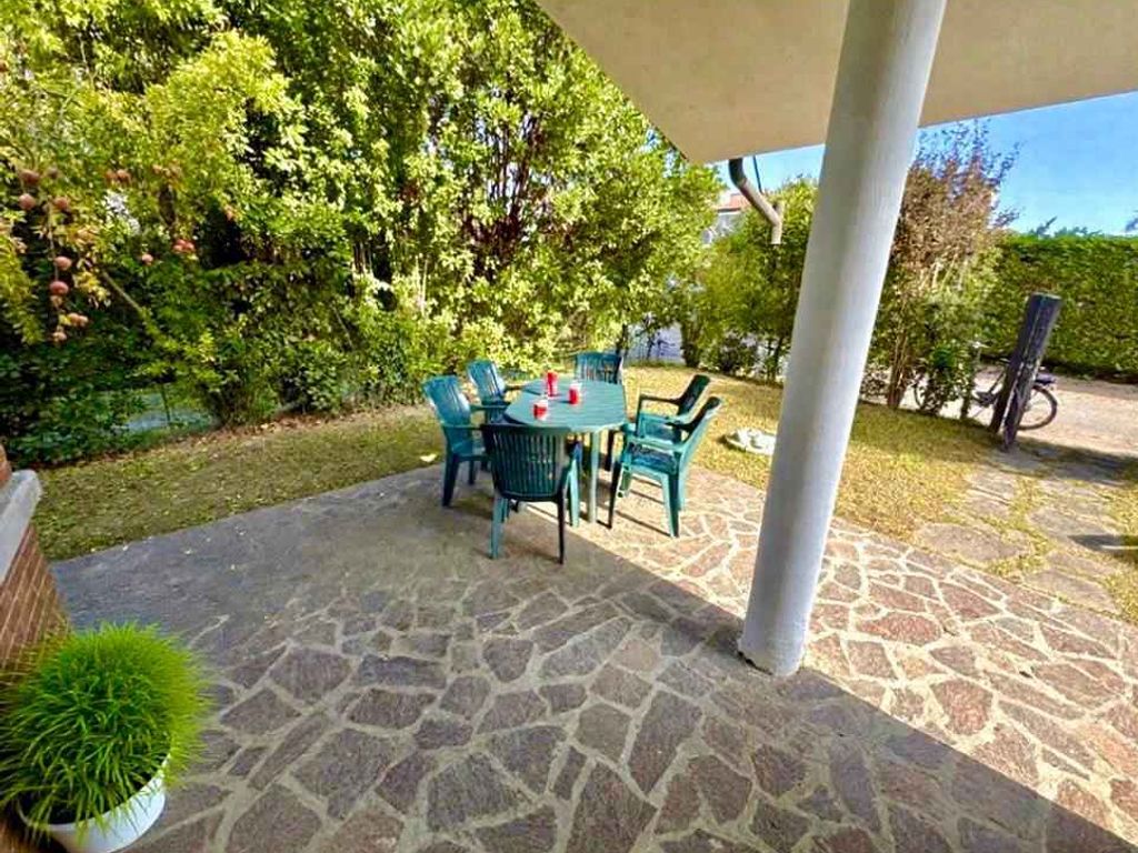 Ferienhaus mit Garten