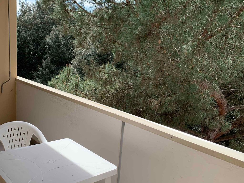 Ferienwohnung in einer Residenz mit Pool