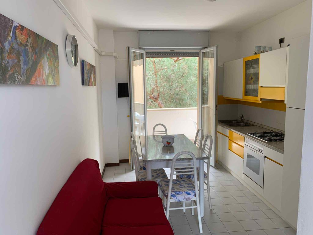 Ferienwohnung in einer Residenz mit Pool