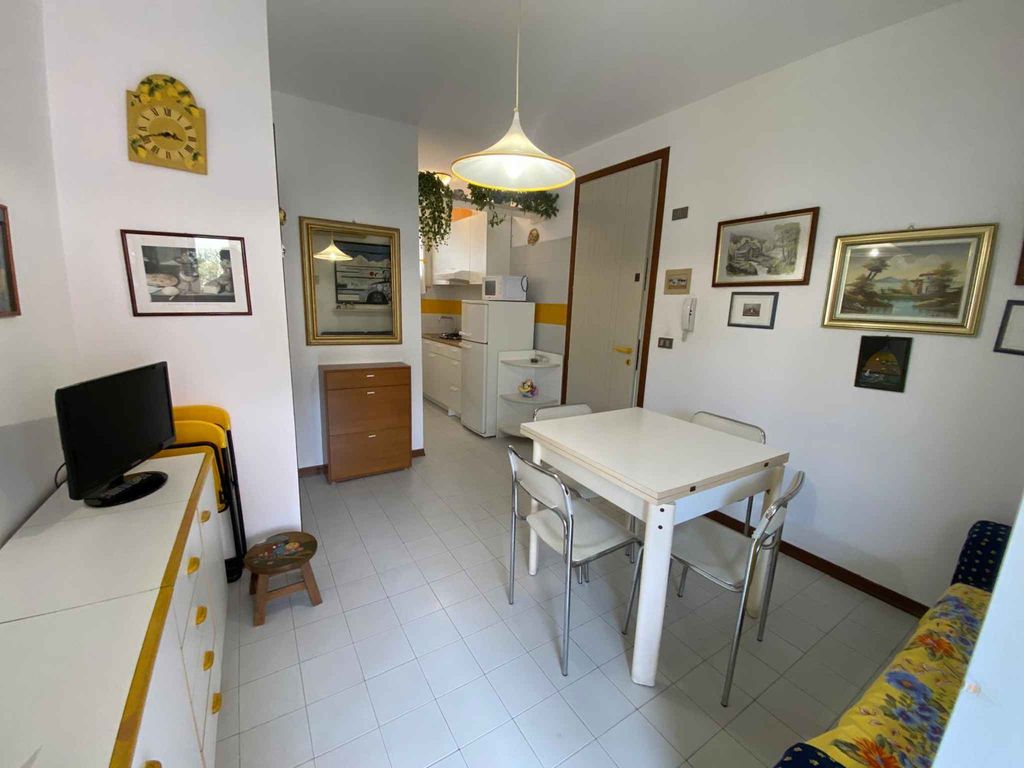 Ferienwohnung mit Pool und Klimaanlage