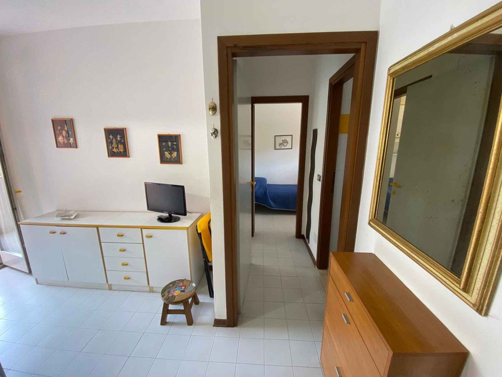 Ferienwohnung mit Pool und Klimaanlage