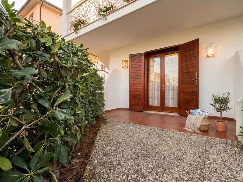 Ferienwohnung mit Klimaanlage und Pool