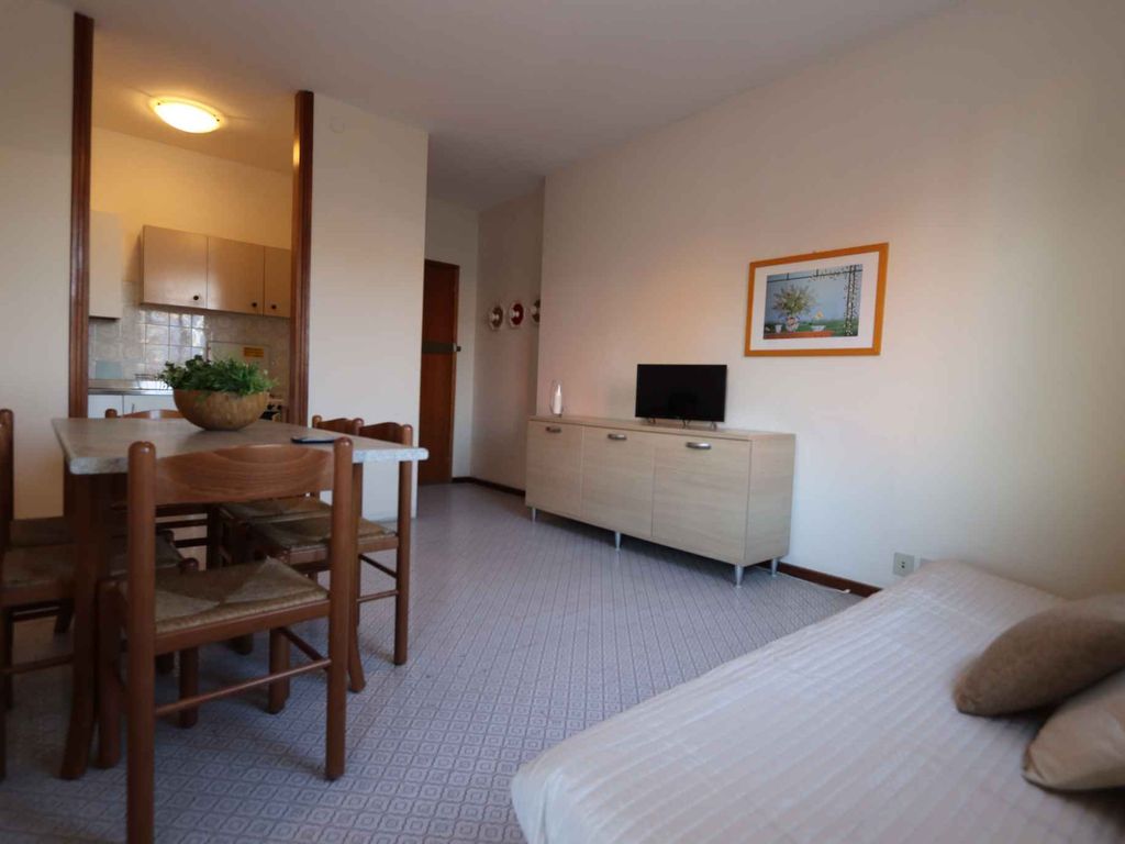 Ferienwohnung mit Klimaanlage und Balkon