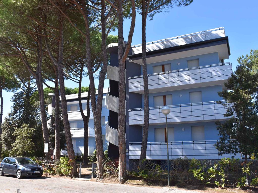 Ferienwohnung mit Klimaanlage und Balkon