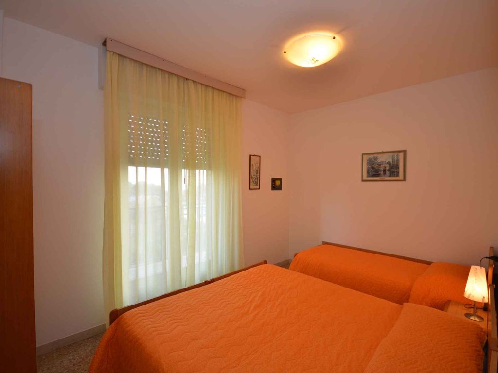 Ferienwohnung mit Balkon und Klimaanlage
