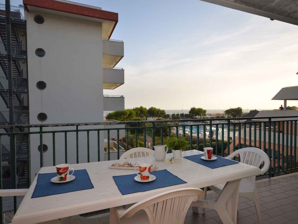 Ferienwohnung mit Balkon und Klimaanlage