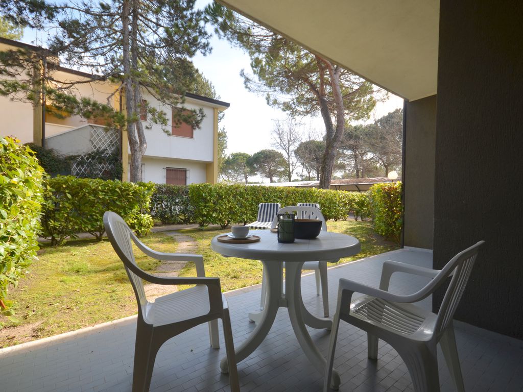 Ferienwohnung mit Terrasse und Pool