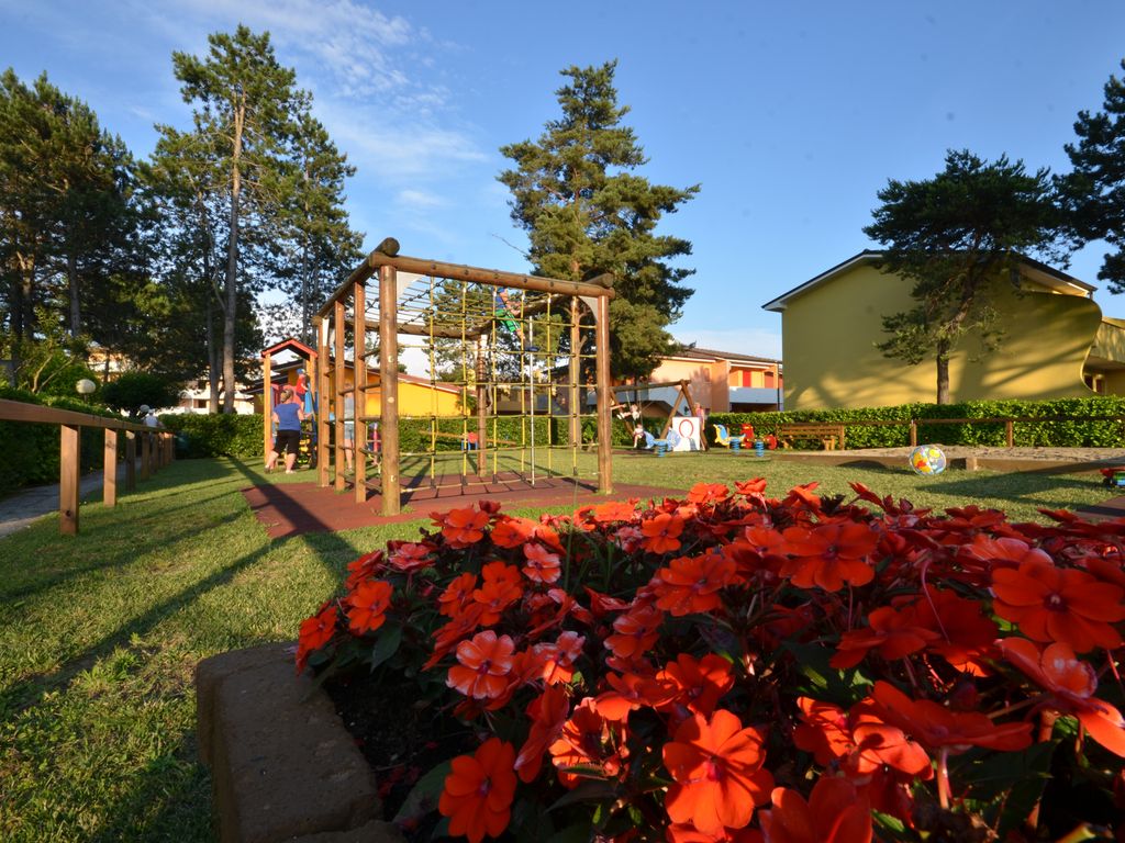 Ferienwohnung mit Terrasse und Pool