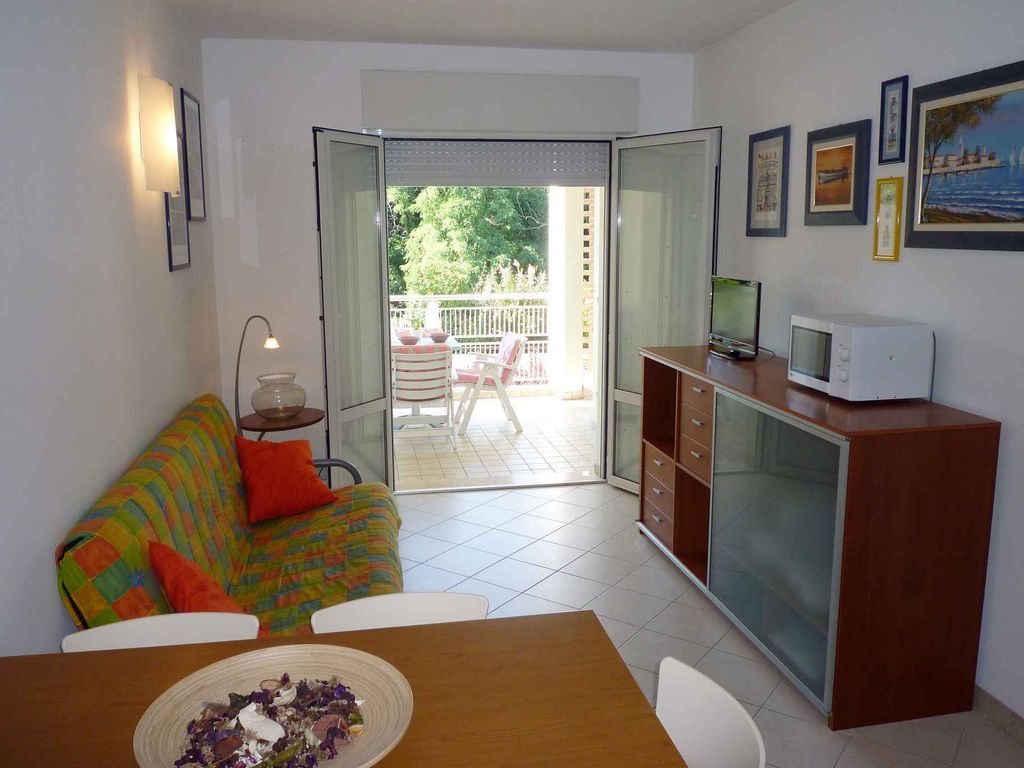 Ferienwohnung mit Klimaanlage und Balkon