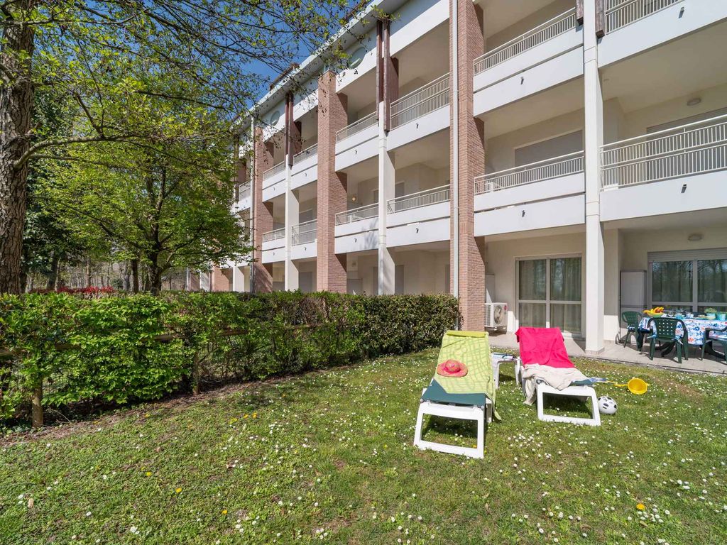Ferienwohnung mit Garten und Klimaanlage