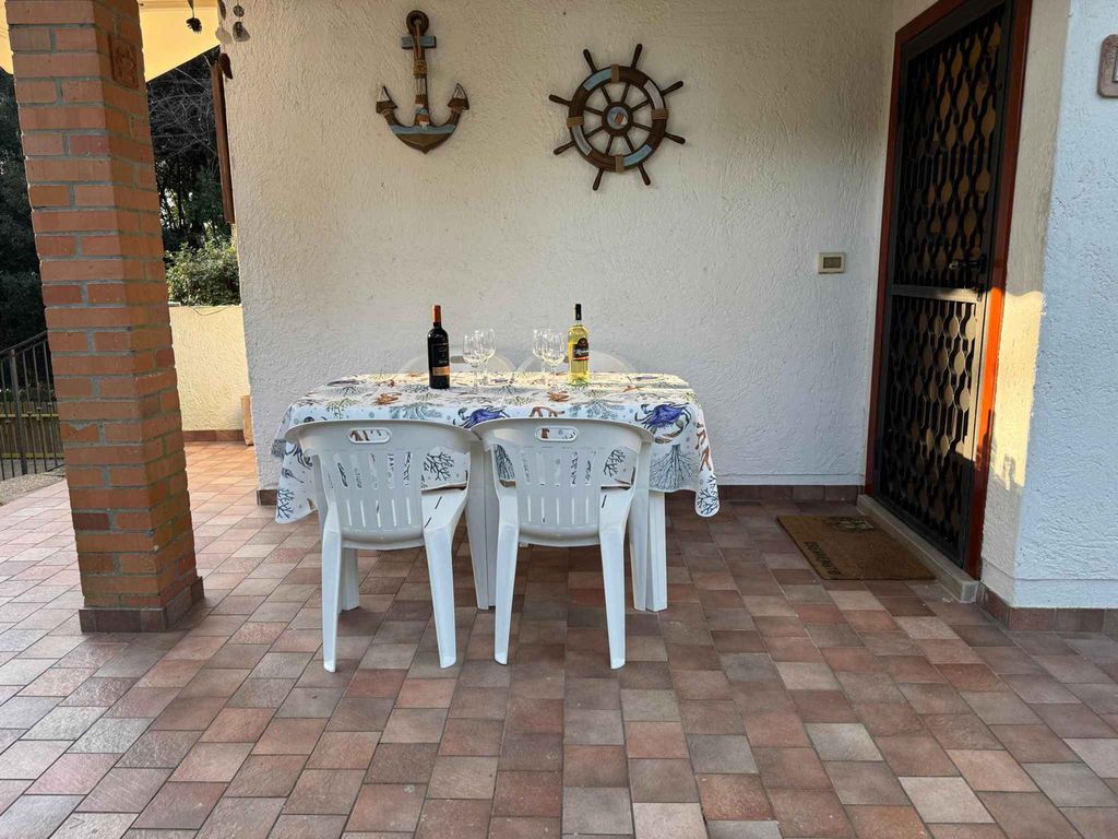 Ferienwohnung mit Klimaanlage und Terrasse