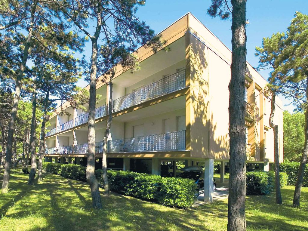 Ferienwohnung mit Balkon und Klimaanlage