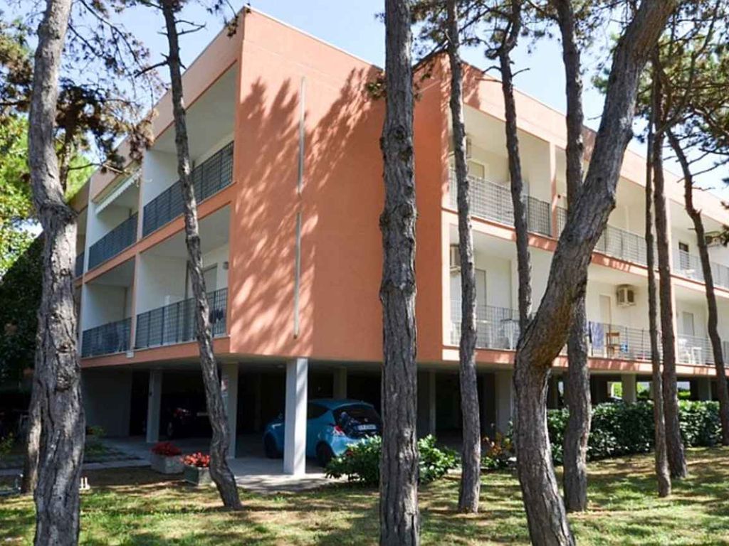 Ferienwohnung mit Balkon und Klimaanlage