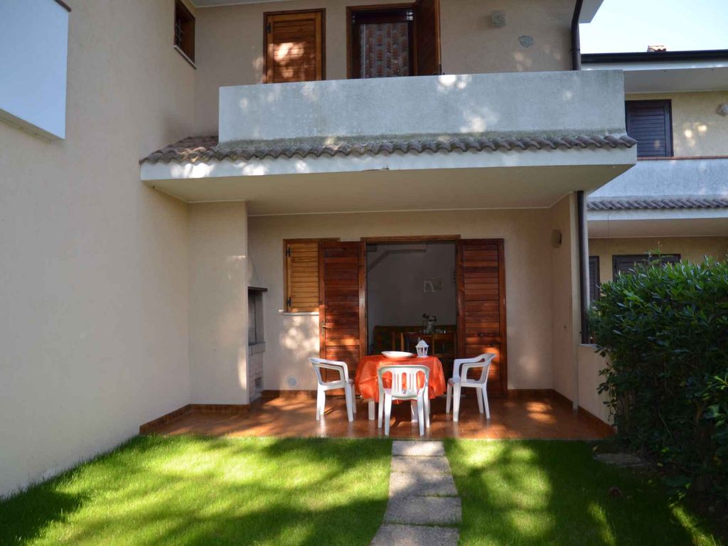 Ferienwohnung mit Terrase und Klimaanlage