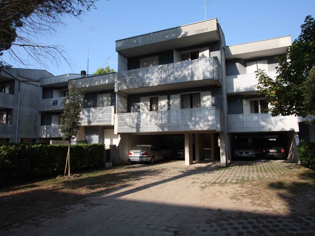 Ferienwohnung mit Balkon und Klimaanlage