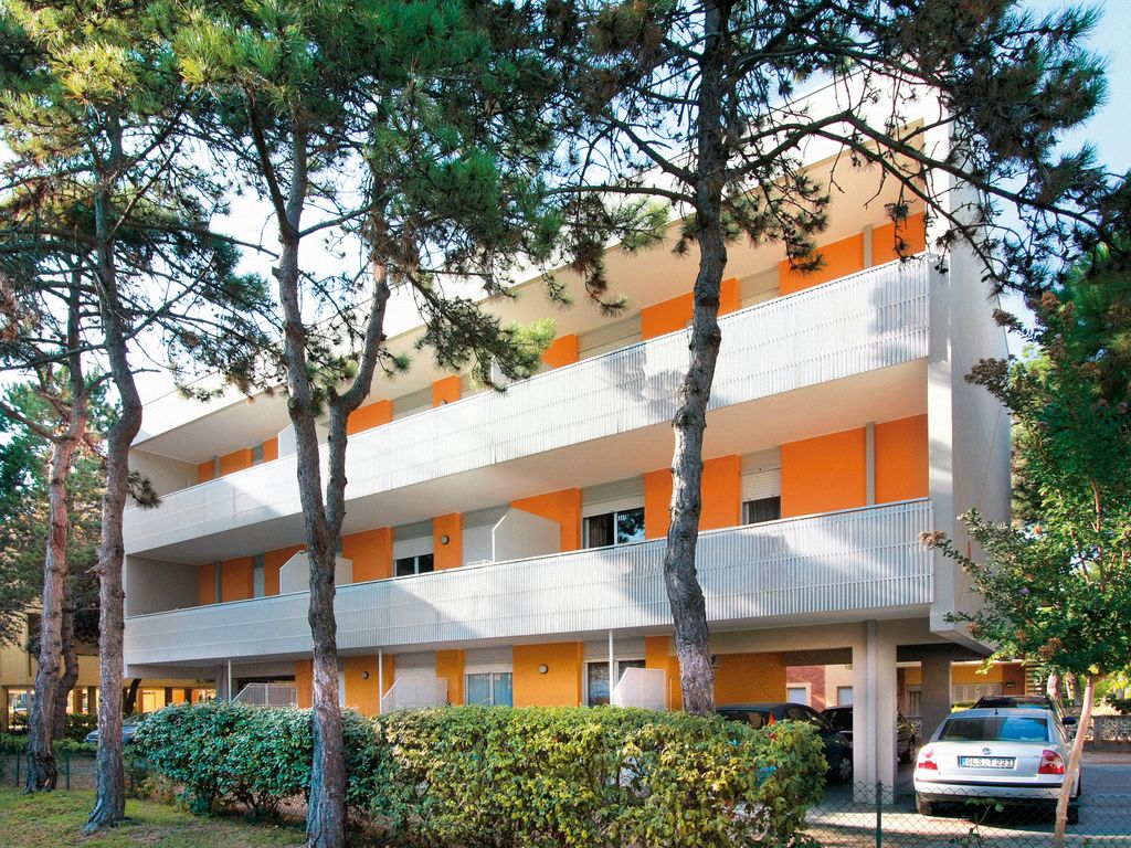 Ferienwohnung mit Balkon und Klimaanlage