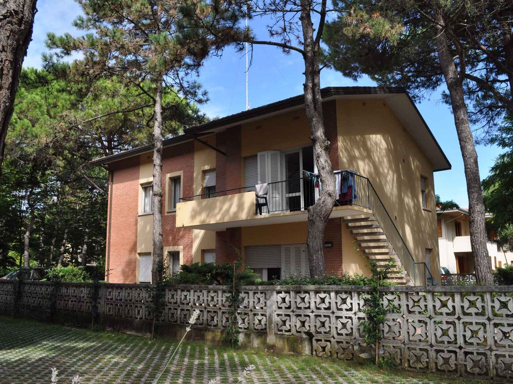Ferienwohnung mit Klimaanlage und Balkon