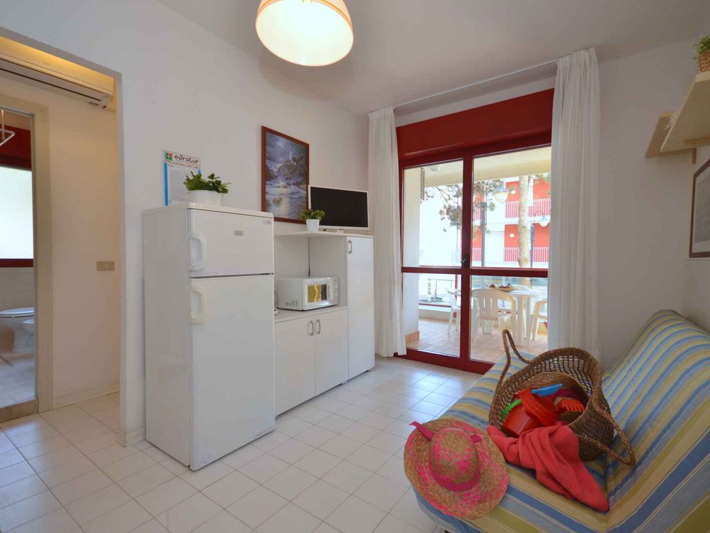 Ferienwohnung mit Klimaanlage und Balkon