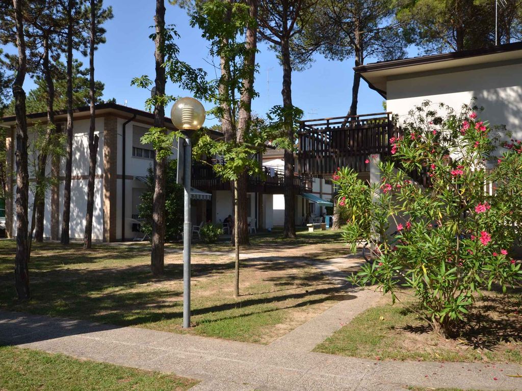 Ferienwohnung mit Gemeinschaftspool und Klimaanlage