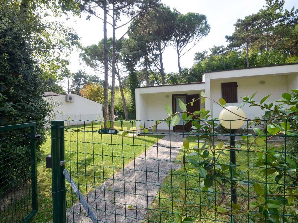 Ferienwohnung mit Privater Garten und Klima