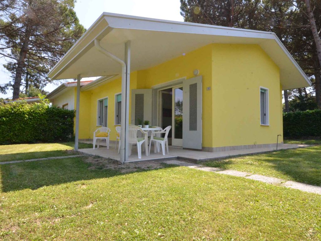 Bungalow mit Garten und Klimaanlage