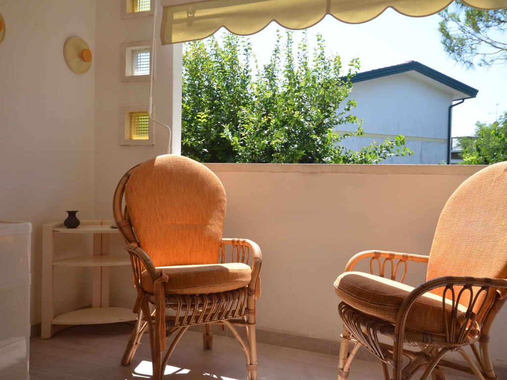 Ferienwohnung mit Balkon und Klimaanlage
