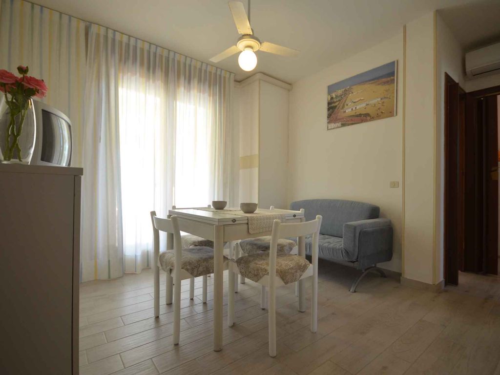 Ferienwohnung mit Balkon und Klimaanlage