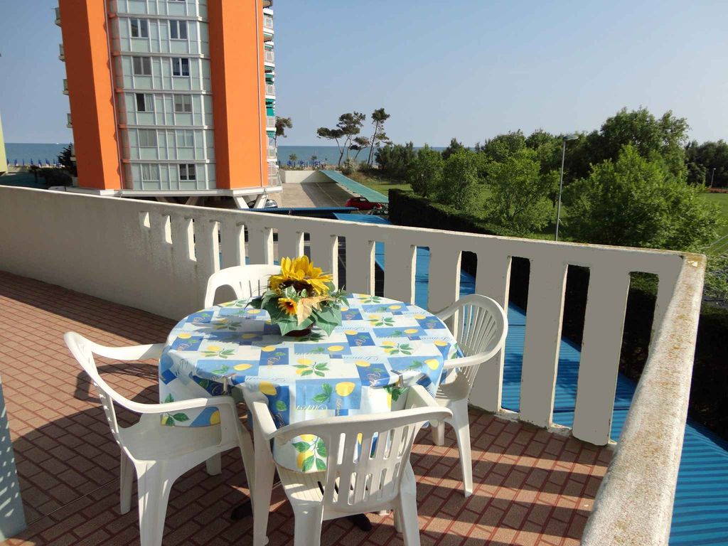 Ferienwohnung 50 m zum Strand