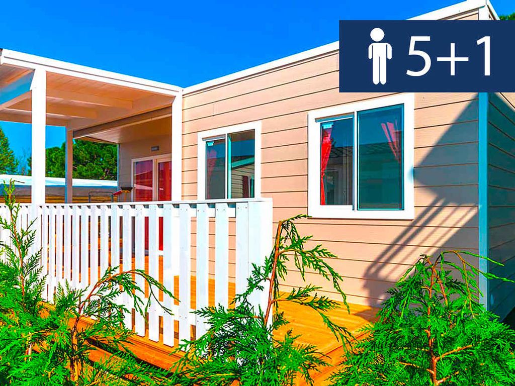 Mobilehome mit Klimaanlage, Terrasse und Pool