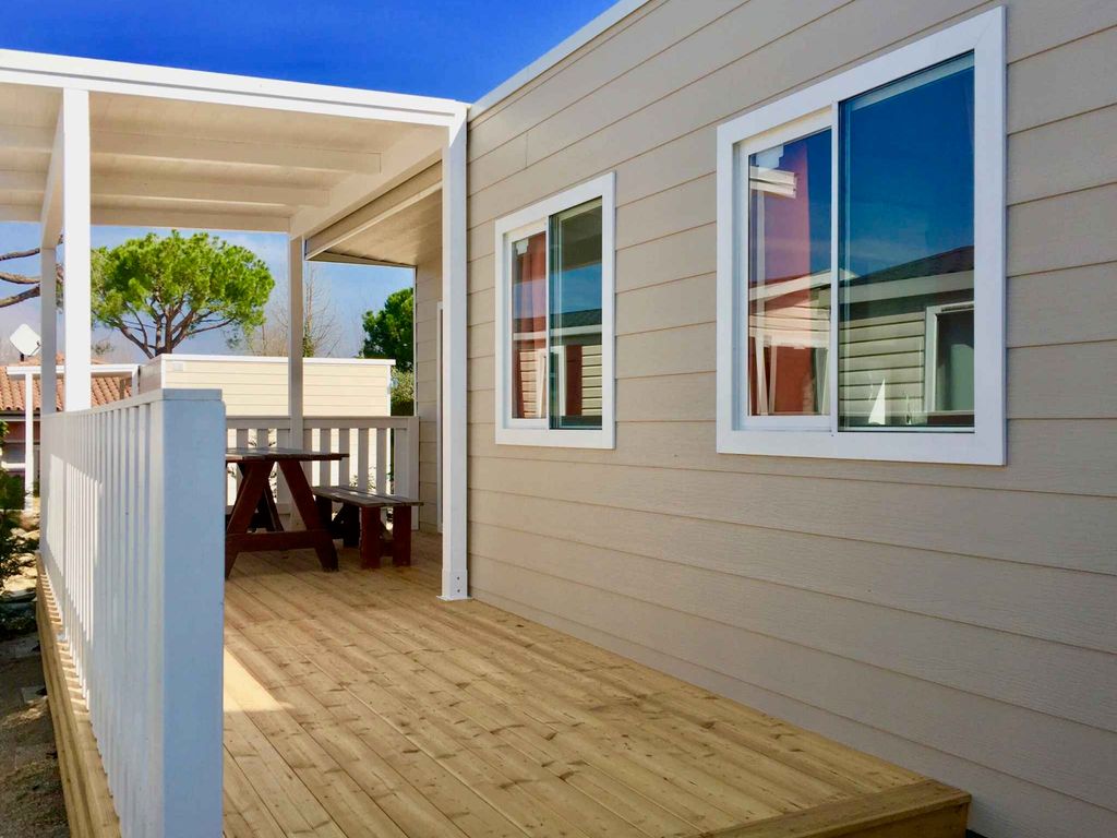 Mobilehome mit Klimaanlage, Terrasse und Pool