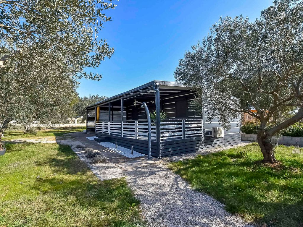 Ferienhaus mit Klimaanlage und in der Nähe vom Meer