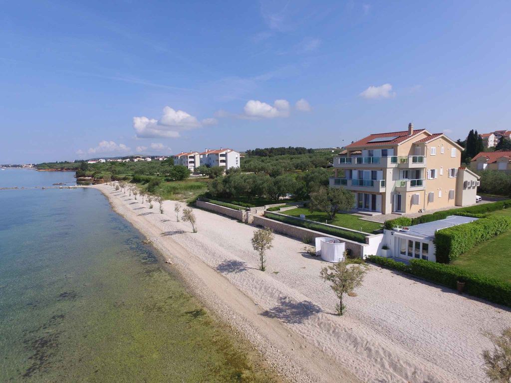 Ferienwohnung mit Klimaanlage und Meerblick