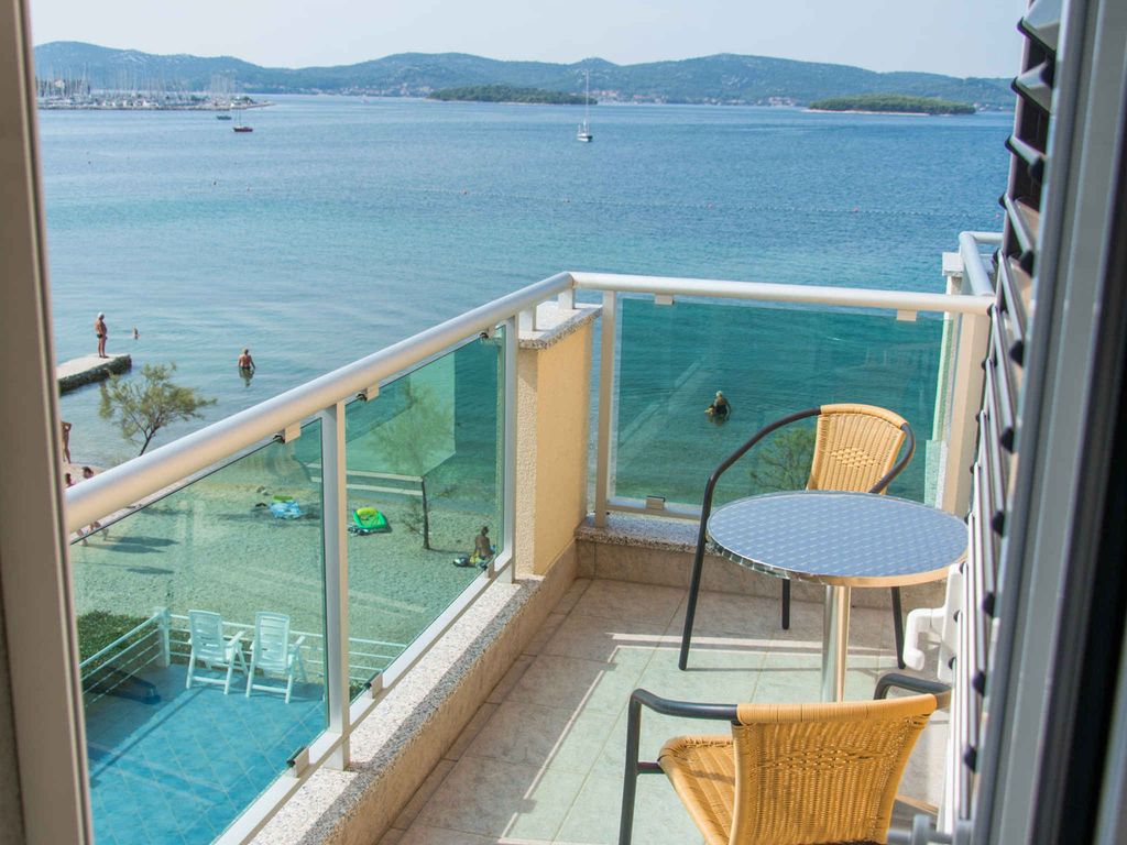 Ferienwohnung mit Klimaanlage und Meerblick