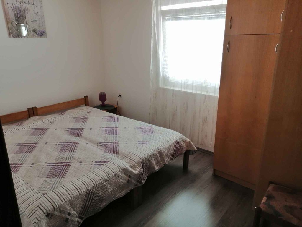 Ferienwohnung mit Klimaanlage und Balkon