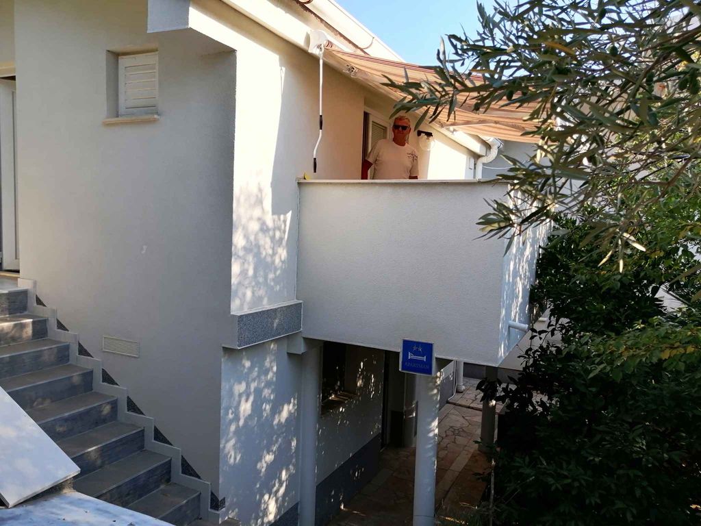Ferienwohnung mit Klimaanlage und Balkon