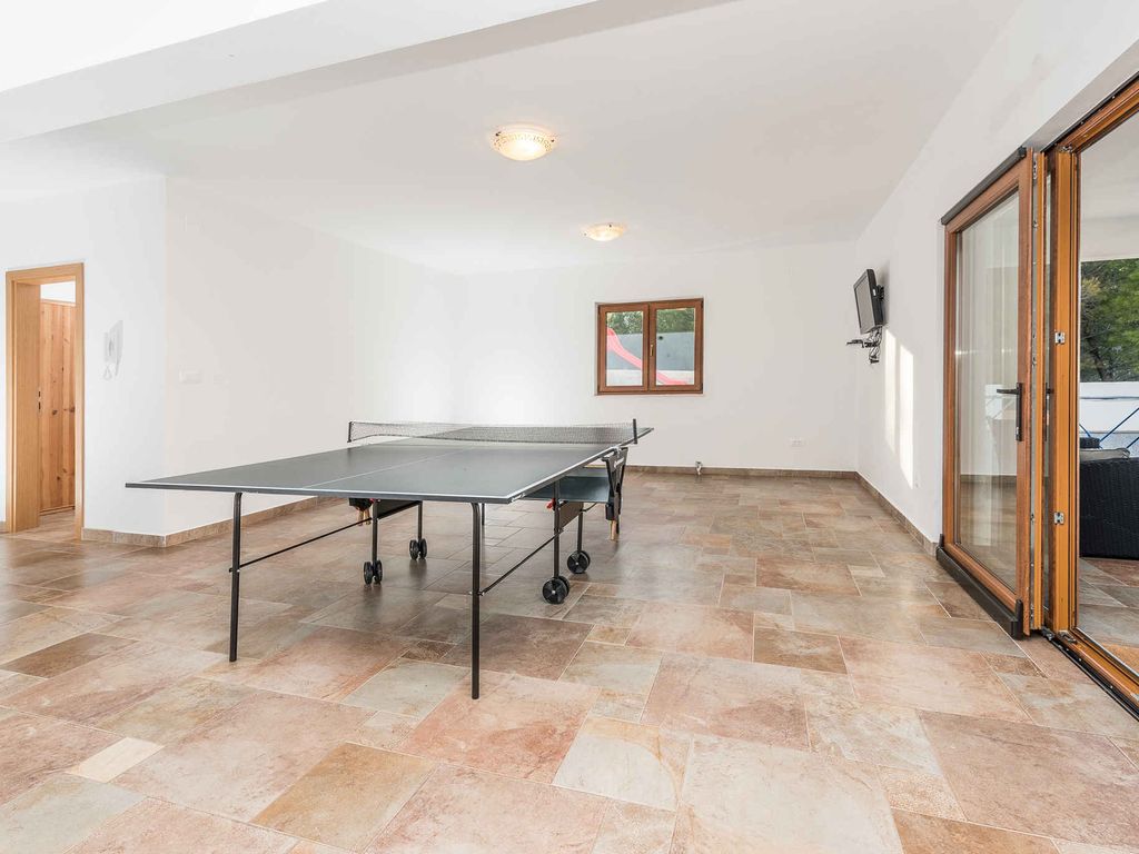 Ferienhaus mit Klimaanlage und Pool