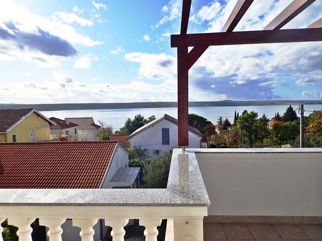 Ferienwohnung mit Klimaanlage und Meerblick